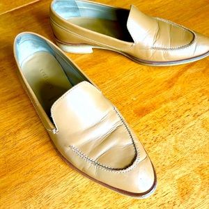 Everlane Women's Loafers Size 7 Camel